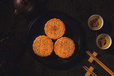 只为纯爱的你，《自豪！美女全攻略》现已正式上线